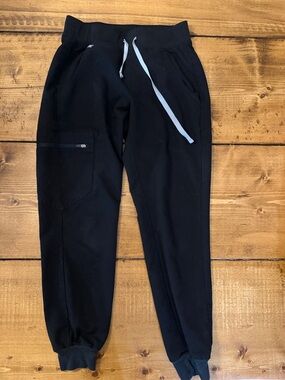 Figs Black Jogger scrub pants